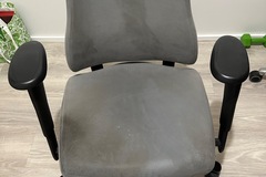 Myydään: Martela Adjustable Office Chair– Swivel, Height Adjustable, Comfo
