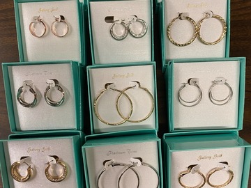 Bulk Lots: 40 pairs-Earrings in Tiffany Blue Gift Boxes-$2.50 pr