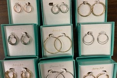 Bulk Lots: 40 pairs-Earrings in Tiffany Blue Gift Boxes-$2.50 pr
