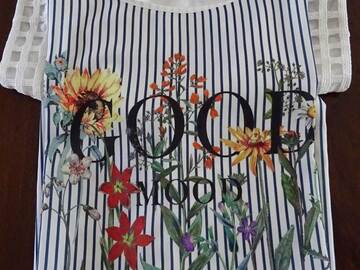 Selling: TEE SHIRT ESPRIT