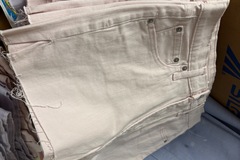 Bulk Lots: Lot of 16 pr of Jrs Gap Cutoff Shorts, #1