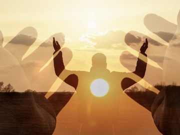 Selling: Personal life & insight guiding you through your path reading 