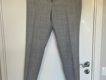 Selling with online payment: [EU][NO US TAX] NWOT Suitsupply light grey s120 trousers, w32
