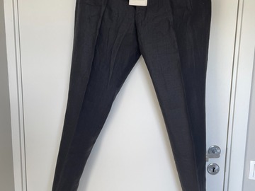 Selling with online payment: [EU][NO US TAX] NWT Suitsupply black linen trousers, size w32
