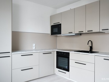 Renting out: Renovated 2-room apartment near Aalto Campus