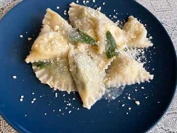 Reserve your space: Cooking class pasta