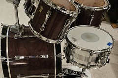 Selling with online payment: Ludwig Classic Maple Kit 1990