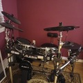 Selling with online payment: Drum Kit for Sale