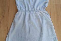 Selling: ROBE BLEU PALE