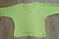 Selling: PULL JAUNE