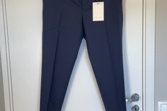 Selling with online payment: [EU] NWT Suitsupply navy s120 twist trousers, size w32