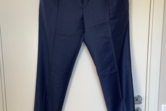 Selling with online payment: [EU][NO US TAX] NWOT Suitsupply mid blue s130 wool trousers, w32