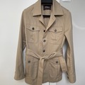 Selling with online payment: [EU][NO US TAX] NWOT Oscar Jacobson khaki safari jacket, size 36R