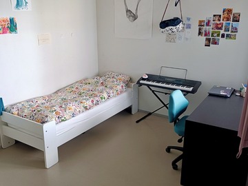 Annetaan vuokralle: Matinkylä ROOM (15 min --> Aalto), Summer, 2 flatmates