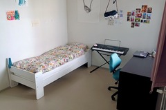 Renting out: Matinkylä ROOM (15 min --> Aalto), Summer, 2 flatmates