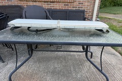Selling with online payment: Whelen Legacy 48” bar light Duo