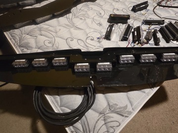 Selling with online payment: Whelen rear inner edge tri3 crown victoria