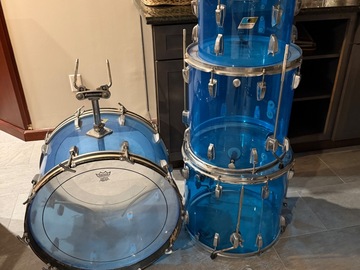 Selling with online payment: LUDWIG CRISTALITE BLUE