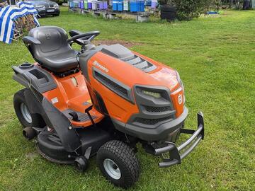 À vendre: Tracteur tondeuse autoportée Husquarna