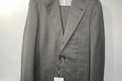 Selling with online payment: [EU][NO US TAX] NWT Suitsupply green-brown solaro suit, size 38R
