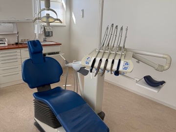 Gebruikte apparatuur: MR Dental | Sirona C8+ Turn | behandelstoel
