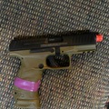 Selling: Greens pistol with spare mags
