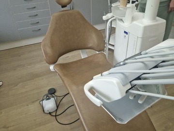 Gebruikte apparatuur: Te koop mooie Planmeca Compact I behandelunit uit 2017