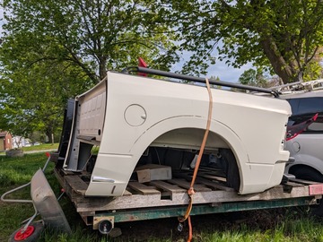 Selling with online payment: 2023–2009 Dodge Ram pickup bed