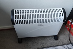 Myydään: Goodiy 2000W fanless convection heater