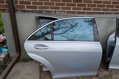 Selling with online payment: 2007-2013 Mercedes S class-Right Rear Door