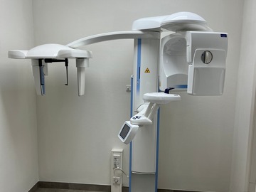 Gebruikte apparatuur: Planmeca Promax 3-in-1 (RSP, OPT en CBCT)