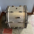 Wanted/Looking For/Trade: wtb: Slingerland 22” Silver Sparkle bass drum 