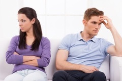 Selling: They keep you close but not chosen- mixed signals reading 