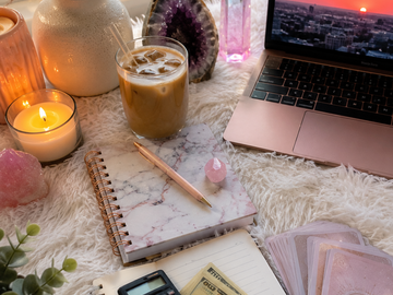 Selling: Finances and opportunities reading! 