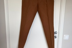 Selling with online payment: [EU][NO US TAX] NWT Cavour tobacco linen trousers, size w34