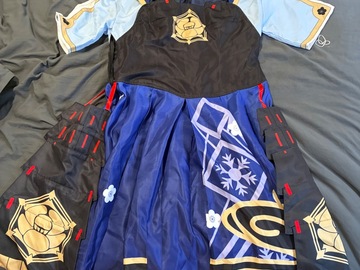 Selling with online payment: Ayaka Genshin impact cosplay 