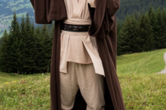 Selling with online payment: Jedi costume set 