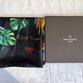 Selling with online payment: [EU][NO US TAX] New Patek Philippe black parrots motif silk shawl