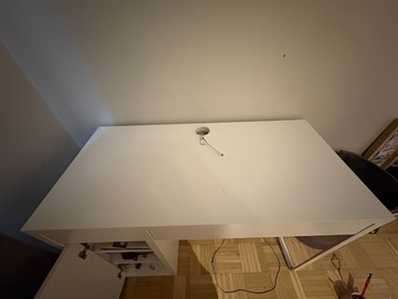 Selling: Giving away, Selling IKEA Micke Desk and Chair Combo