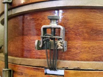 Selling with online payment: Thumb Rod Maple/Mahogany 12" Snare