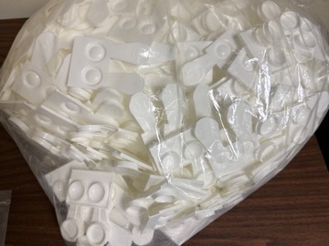 Selling with online payment: Contact lens cases, pressure fit