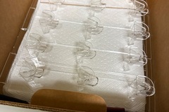 Selling with online payment: 3-place clear acrylic eyeglasses frame holders, box of 23