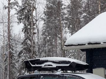Vuokrataan (viikko): Suksiboksi Thule Motion XXL + telineet