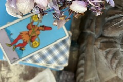 Selling: Timeline Love Tarot Reading 