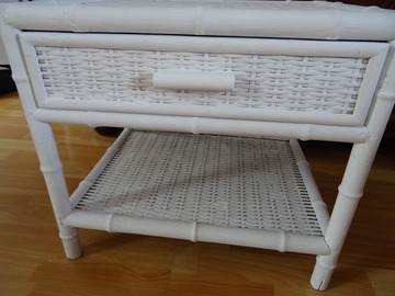 Vente: CHEVET EN ROTIN