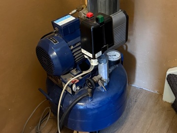 Gebruikte apparatuur: Durr compressor 1 cilinder