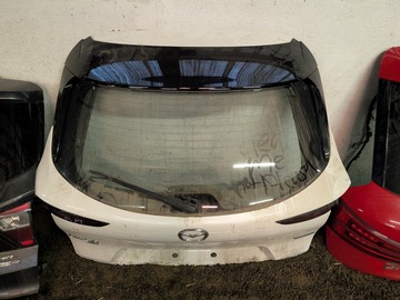 Selling with online payment: 2024 Mazda CX-30 rear trunk door