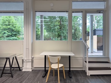 Renting out: Pöytäpaikka ja toimistotilaa
