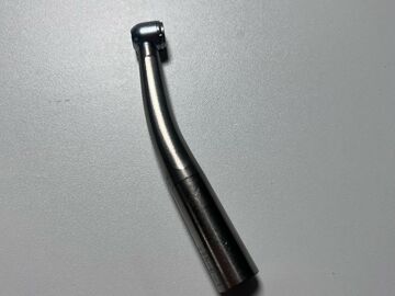 Gebruikte apparatuur: Mr Dental l Sirona T2 l Hoekstuk 