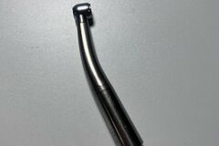 Gebruikte apparatuur: Mr Dental l Sirona T2 l Hoekstuk 